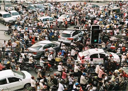 Šílená doprava v Hanoji